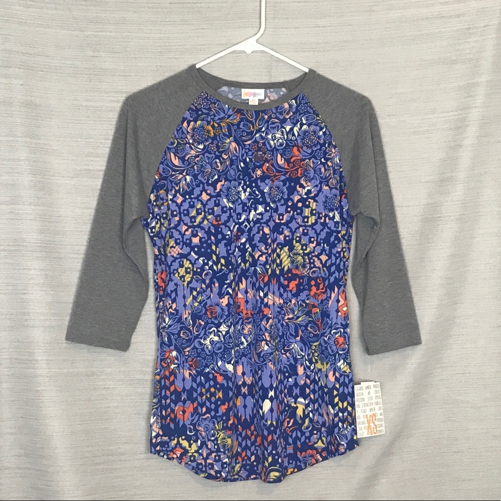 LulaRoe Randy Raglan Tee Size XS